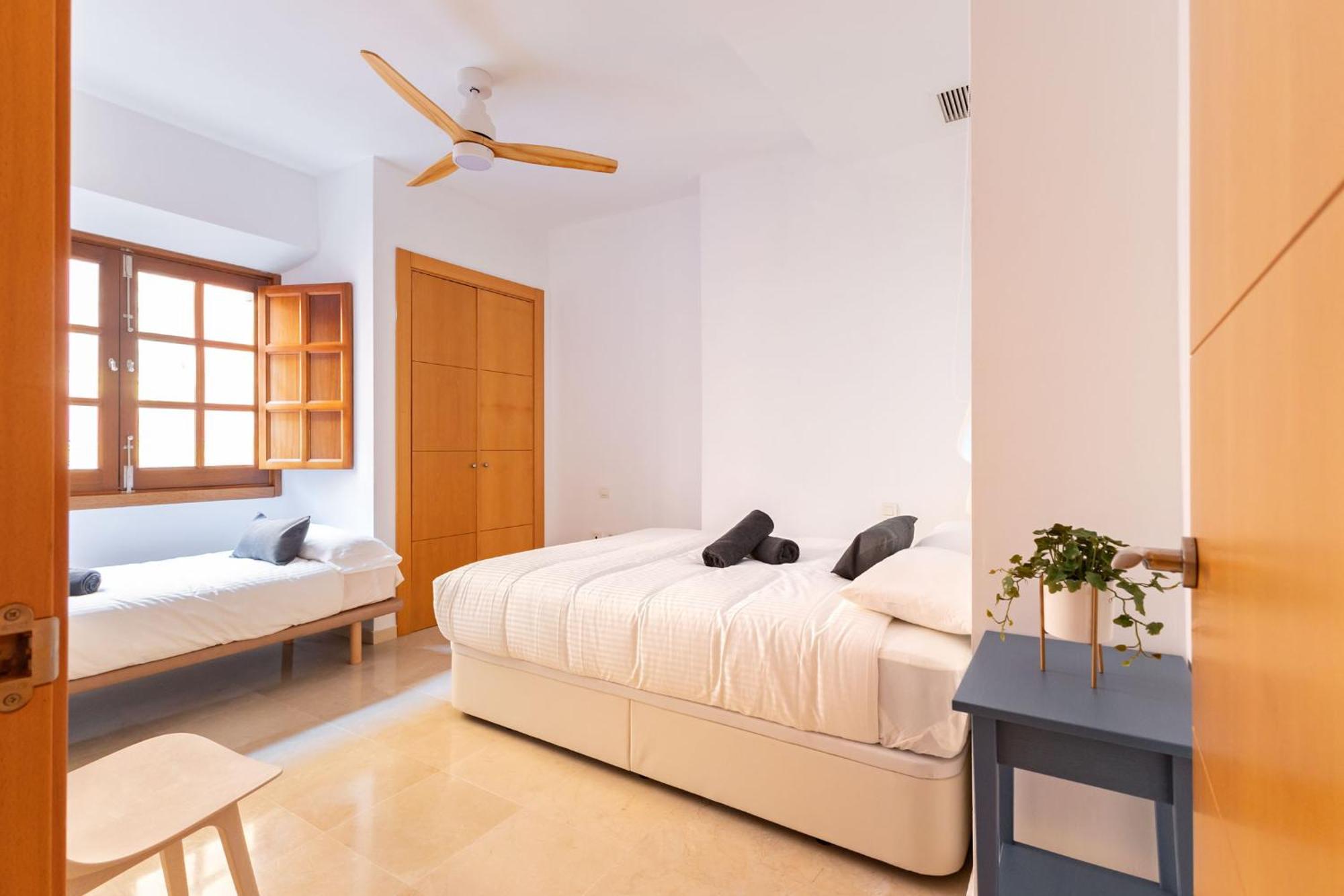 Charming 2 Bedroom Apartment At San Marcos Plaza By Ocityzen Seville Ngoại thất bức ảnh